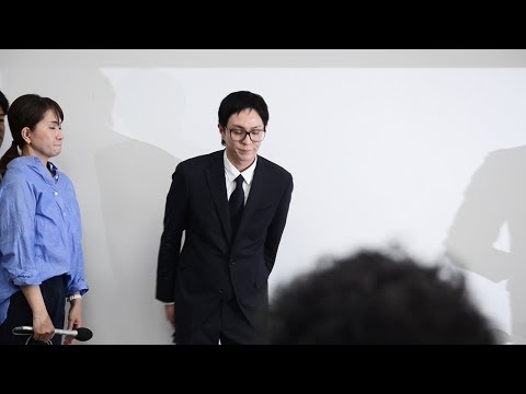 「ＡＡＡ」リーダー、活動自粛へ　釈放後に謝罪会見