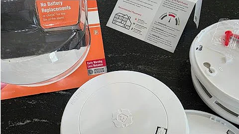 First Alert SM210 Sealed Battery Smoke Alarm