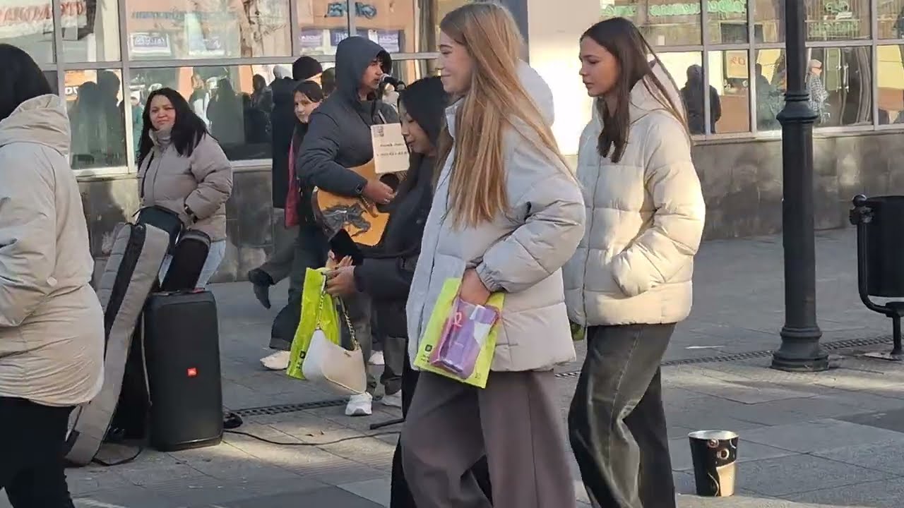 гитарист на улице в саратове