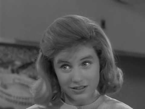 Video: Patty Duke Net Worth: Wiki, Getrouwd, Familie, Bruiloft, Salaris, Broers en zussen