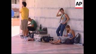 News headlines, exteriors of courthouse in Portimao screenshot 5