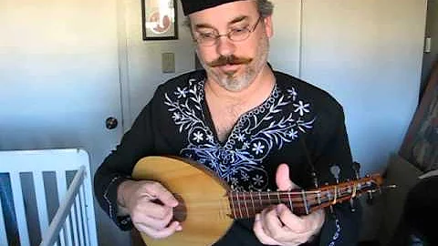 Stefan Dollak plays dances from "Orchesographie" on the four course lute