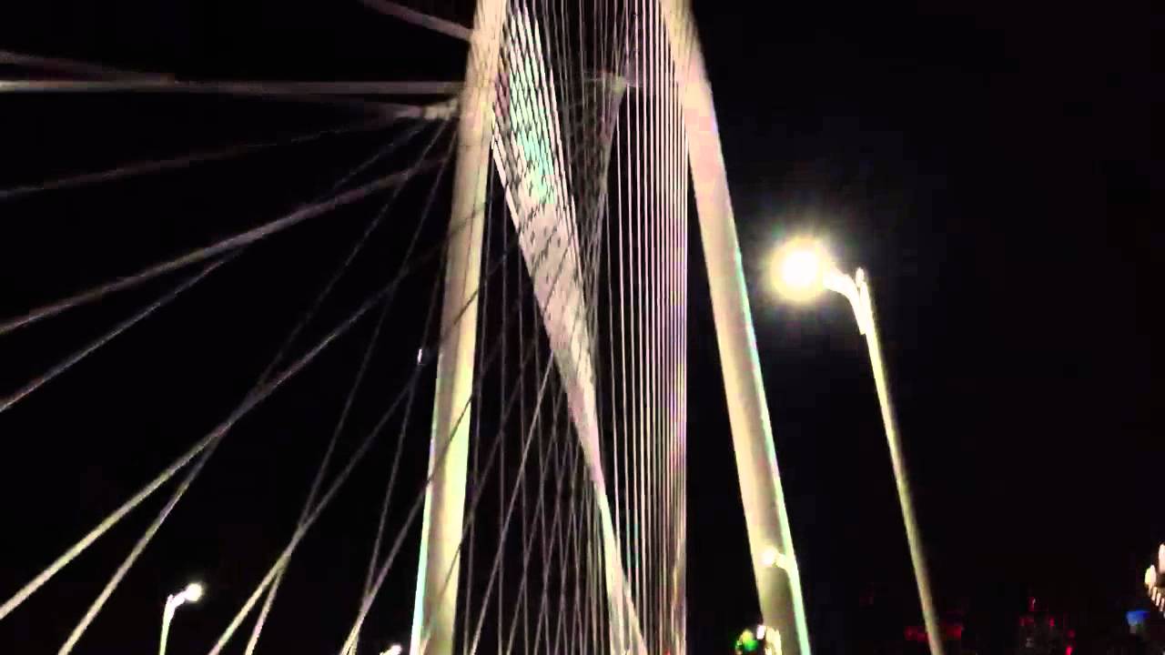 Suspension bridge in Dallas ! YouTube