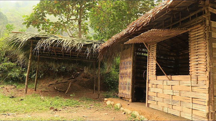 Primitive technology: Furnace (palm leaf roof hut) Part 1