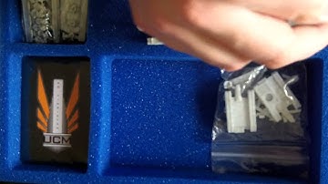 Unboxing: Dropzone Commander UCM starter Army.