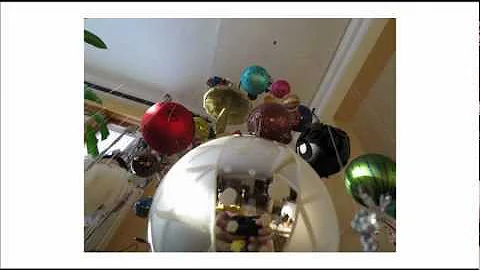 How To Build An Invisible Christmas Tree