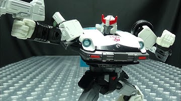 MP-17+ Masterpiece PROWL: EmGo