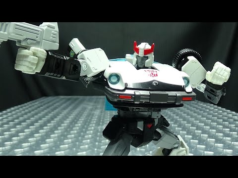 プロールTransformers Masterpiece MP-17 Prowl MP-17+ Prowl Anime Version | Masterpiece G1 Transformers