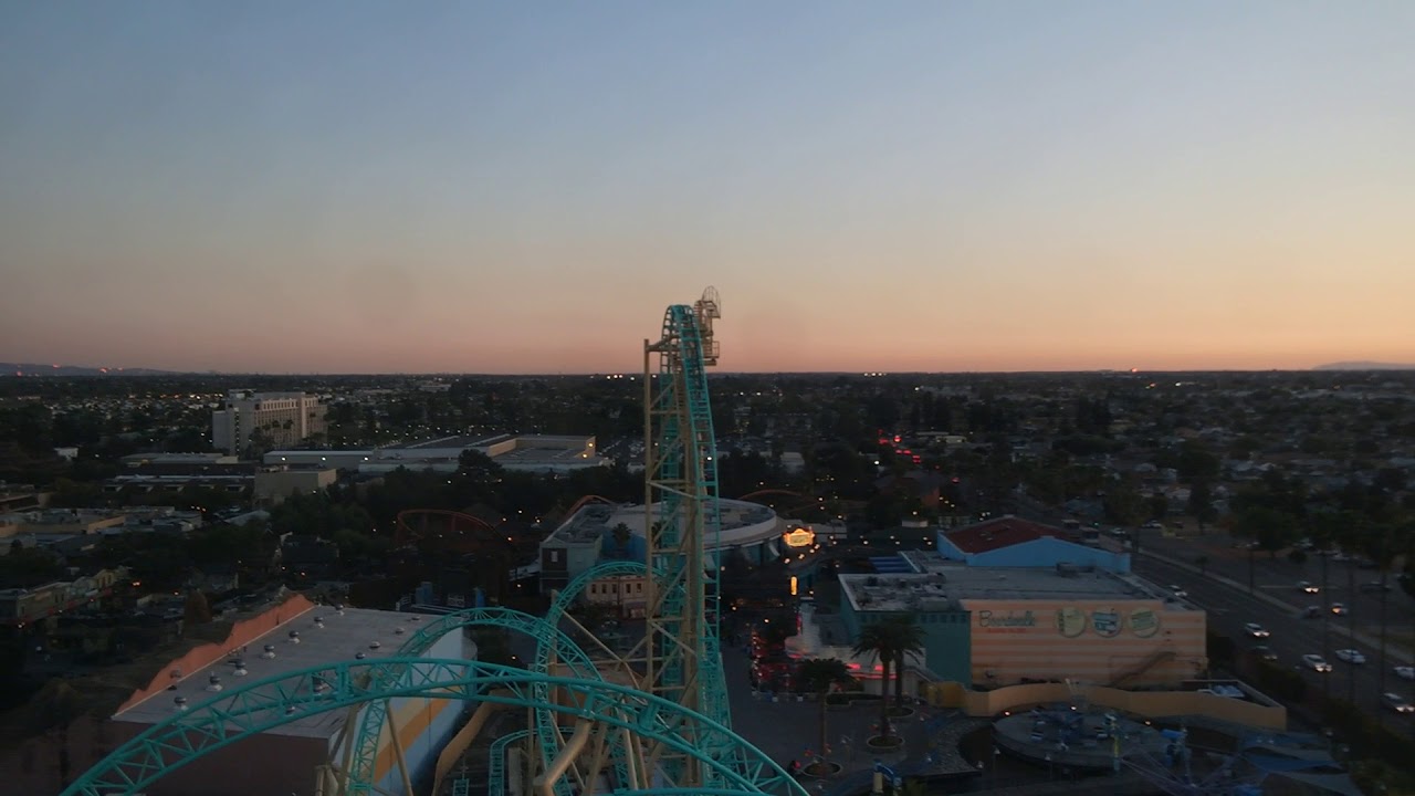 Knott's Berry Farm: Sky Cabin Sunset - YouTube