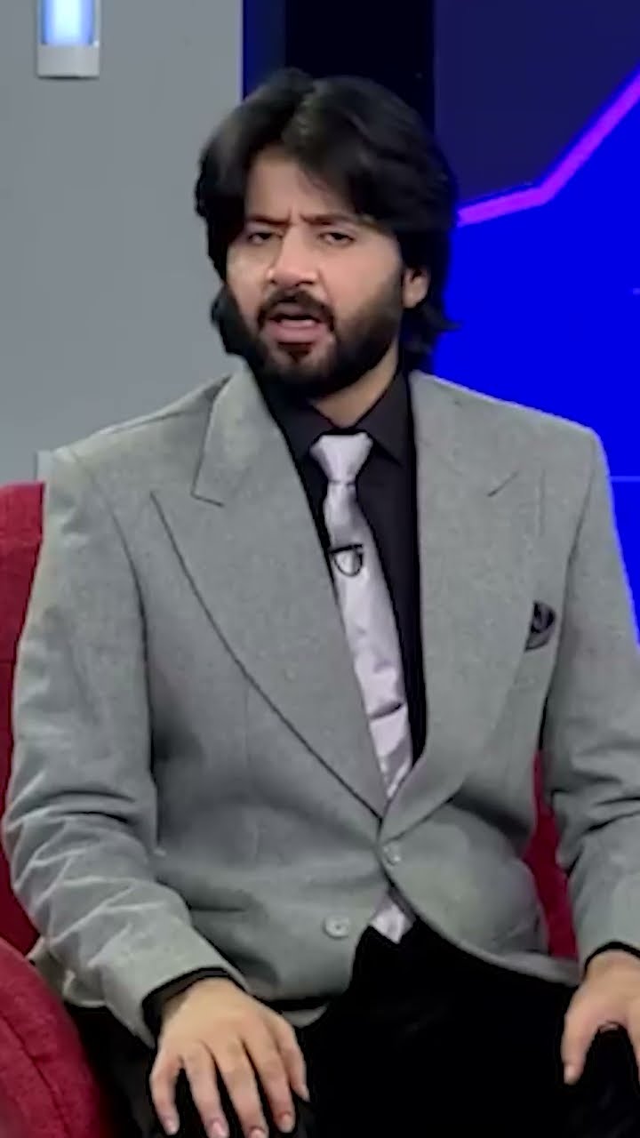 Local Angrez aur Chitta Coat ?? #imranashraf #viral #trending #shortsfeed