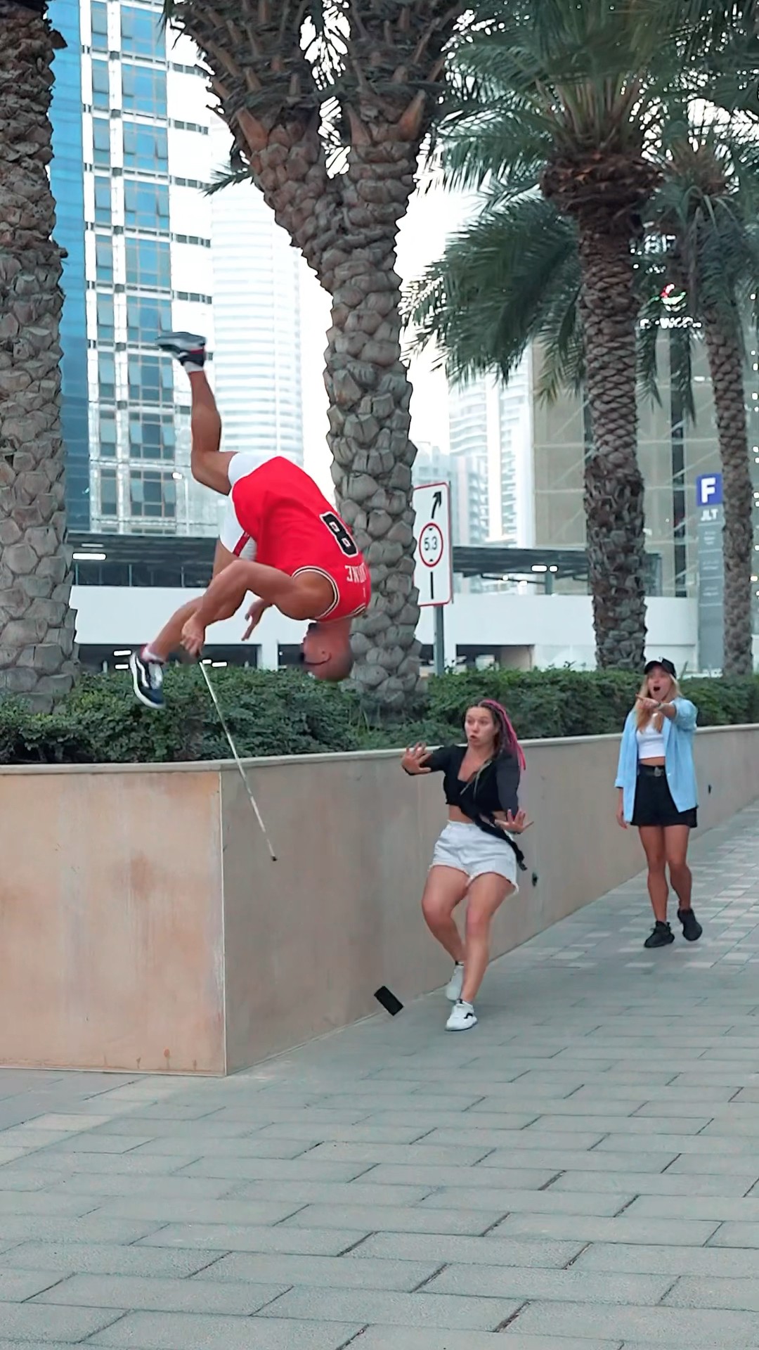 Parkour Athlete Pretended to Be a Blind Man Prank?? #kiryakolesnikov #prank #funny #comedy #stunt
