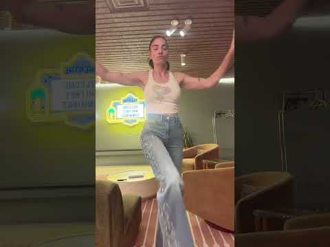 First weekend of tour I had to busy out the Dolly Parton Good American jeans obvi