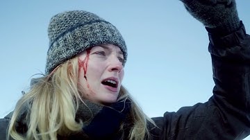 飛行機が雪山に墜落　生存者に襲いかかる大自然の猛威とオオカミの群れ　映画「サバイブ 極限死闘」予告