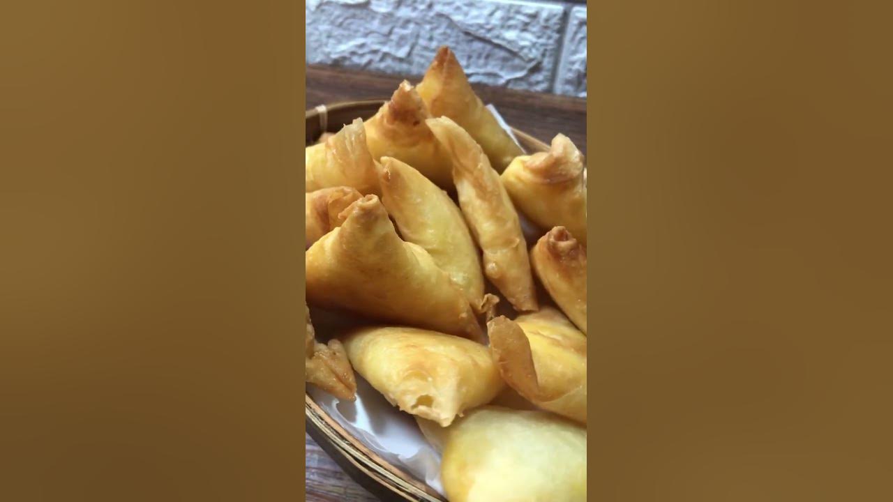Lumpia tape goreng ala @DAPURRAYYANKA
