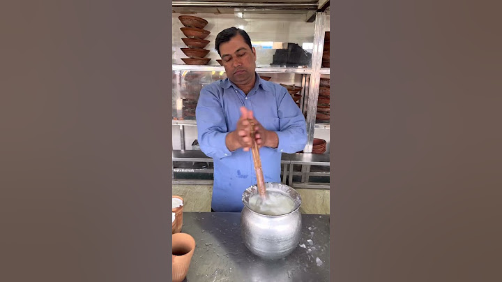 Most Selling Lassi Of India 😳😳 More than 2500 glasses of lassi are sold here in a day 😱😱 #shorts