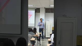 2/20 造型科高三產學合作就業輔導說明會 ⭐多家美容美髮企業今日蒞臨,為同學提供職涯方向建議。祝造型科高三的同學們都以後能找到理想的工作!💥