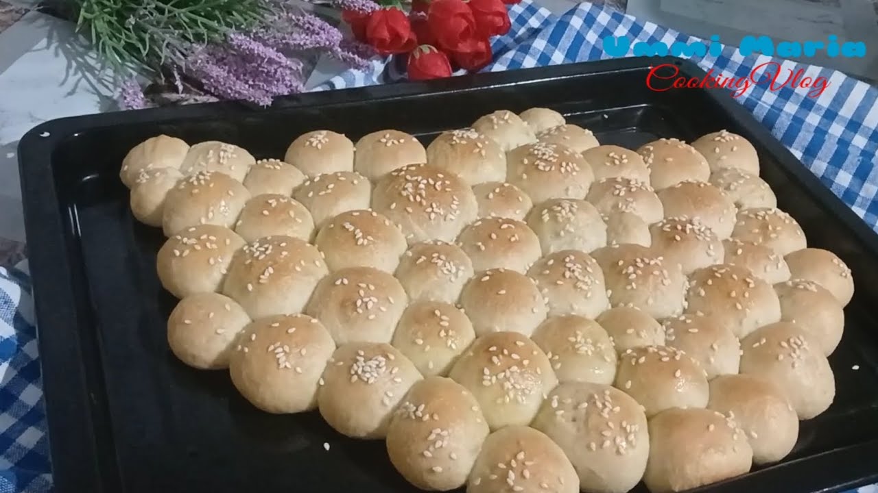 Menyenangkan Sekali Memakan Roti Bola² Imut ini. Bisa Langsung hap...