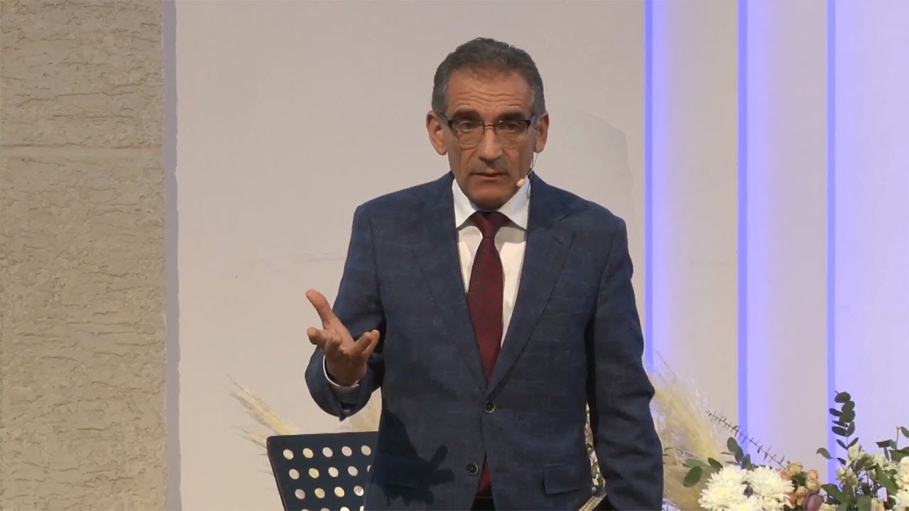Valentin Dănăiață - A început treieratul