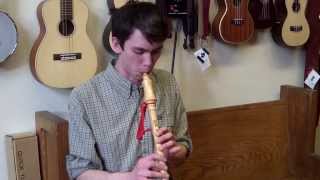 Demonstration of a Straight Crumhorn