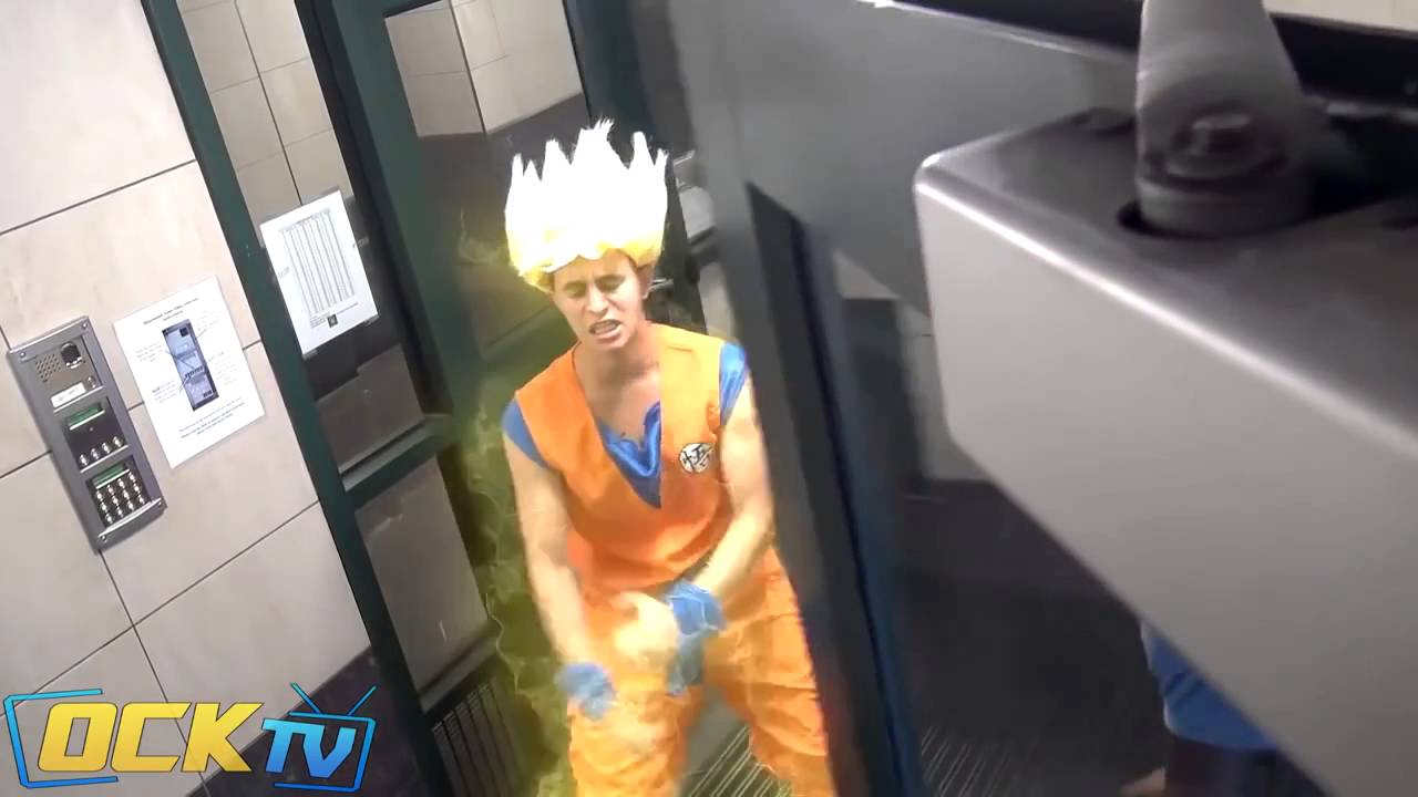 camera iphone 8 plus apk Dragonball broma en ascensor¡¡