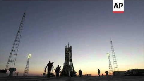 Timelapse video shows Soyuz rocket rolling out and preparing for launch