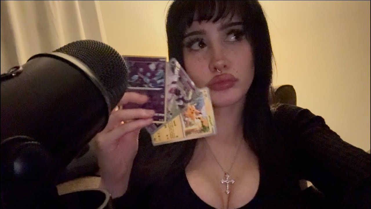 ASMR| Sorting my Pokémon cards by cuteness :3🩷￼