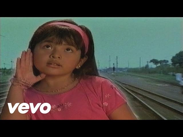 Tasya - Di Stasiun / Kereta Apiku (video clip) class=