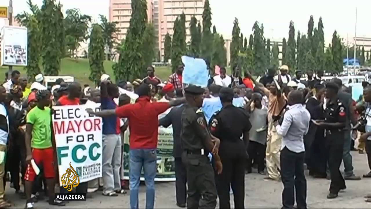عالم الجزيرة - 18.11.2012.
