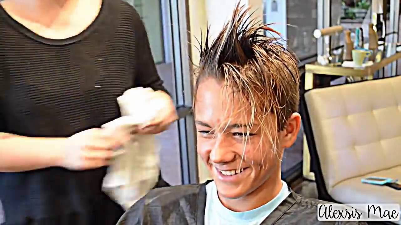 Potong Rambut  Pria Gaya  Undercut  Klasik  dan Bergaya YouTube