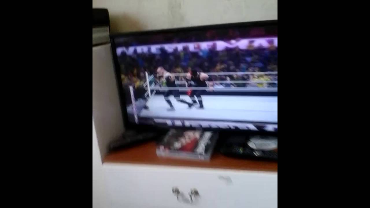 Wwe 2k14 gameplay (xbox 360) - YouTube
Wwe 2k14 Cover Xbox 360