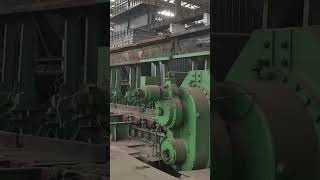 中国冶金设备，各种热轧机，冷轧机，炼钢，管机，成套设备的设计方案安装调试生产一站式服务，各种备品备件型号齐全，有感兴趣的朋友请与我联系，whatsapp+8615154371991