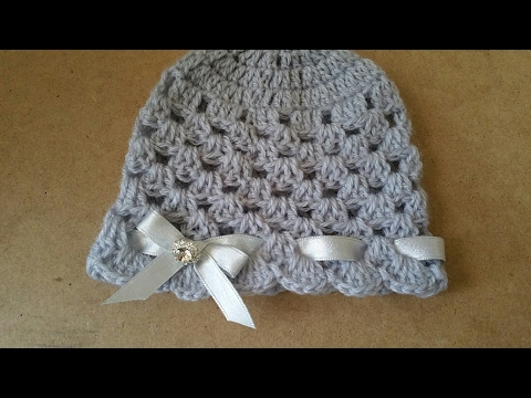 cappellino bambina all'uncinetto tutorial - YouTube
