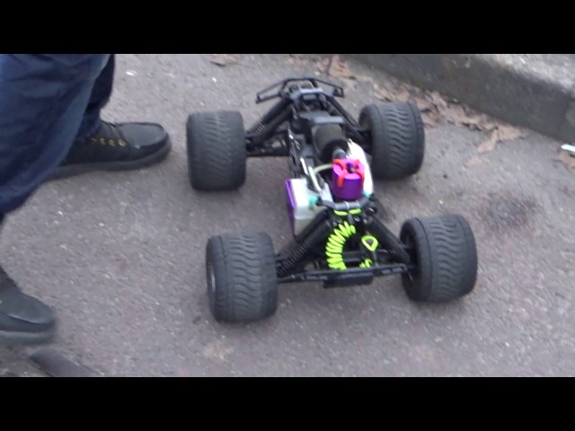 La SAVAGE HPI RC de Chems - Voiture thermique radiocommandée 