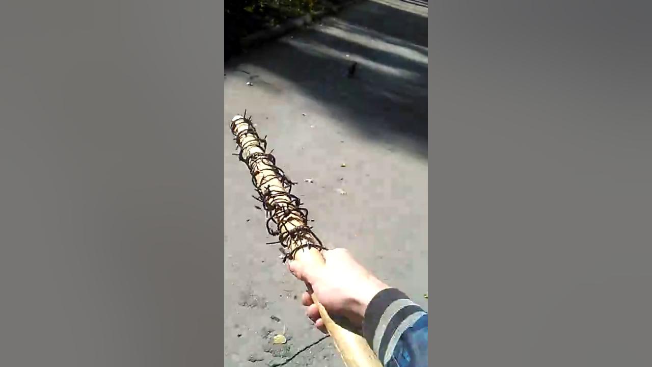 обзор на самодельные копии биты люсиль (бита нигана из сериала ходячие ...