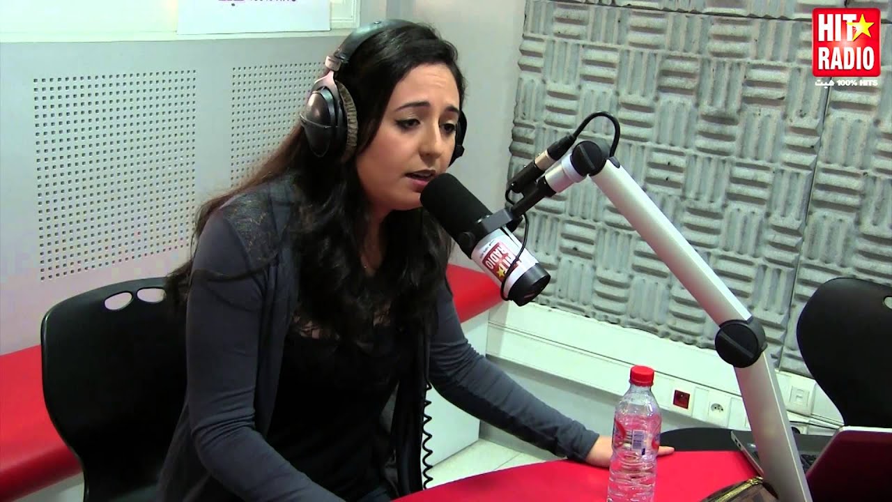 Live de Nabyla Maan dans le Morning de Momo sur HIT RADIO - 01/10/14 ...