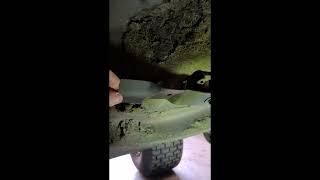 Quickly Check Lawn Tractor Spindle Bearings With This Easy Test