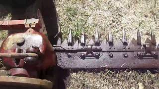 BIG IRON ONLINE AUCTION 9-5-2018:   International Harvester 7' Balanced Head Sickle Mower ID#EK9095