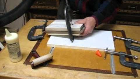 Making a Walnut Box with Wood Inlays - Part 2