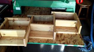 KNICK-KNACK SHELF-2015 PALLET CHALLENGE