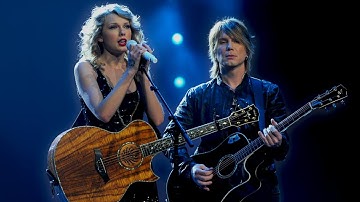 John Rzeznik and Taylor Swift - Iris (Official Live Performance)