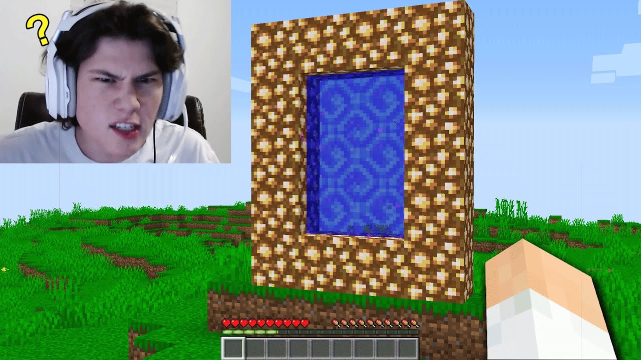 I trolled a Streamer with Minecraft update that DOESN'T EXIST...