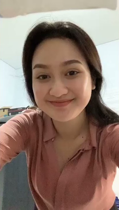 STORY WA WANITA CANTIK JOGET TIKTOK MANIS BANGET😍