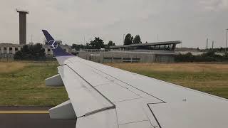 LOT E195 Intersection takeoff at Paris CDG