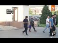 «Ата-анаңның денсаулығы үшін бер». Садақаны сұрап алу қаншалықты дұрыс?
