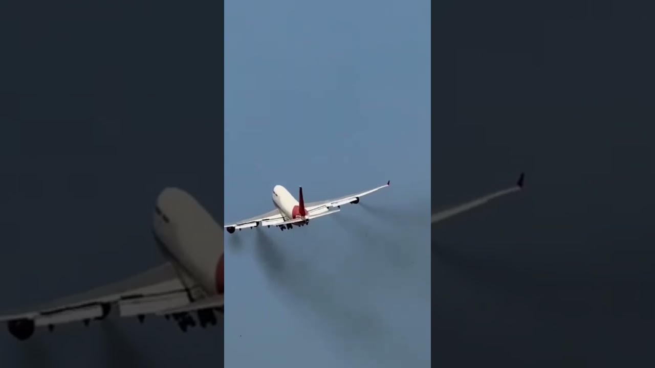 Air India B747-Last flight and wingwave before retirement 