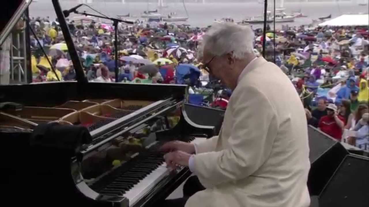 jazz roster Dave Brubeck - Por Que No? (Why Not?) - 8/10/2004 - Newport Jazz Festival (Official)