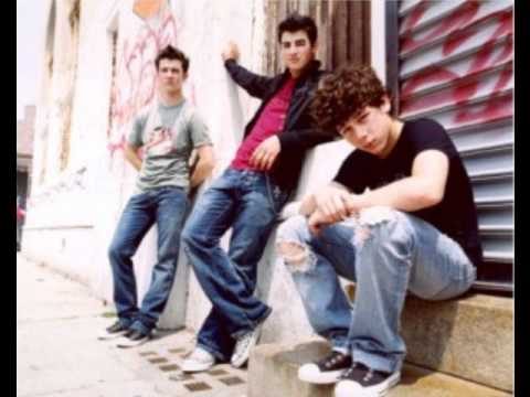 Jonas Brothers-Got me going crazy RINGTONE