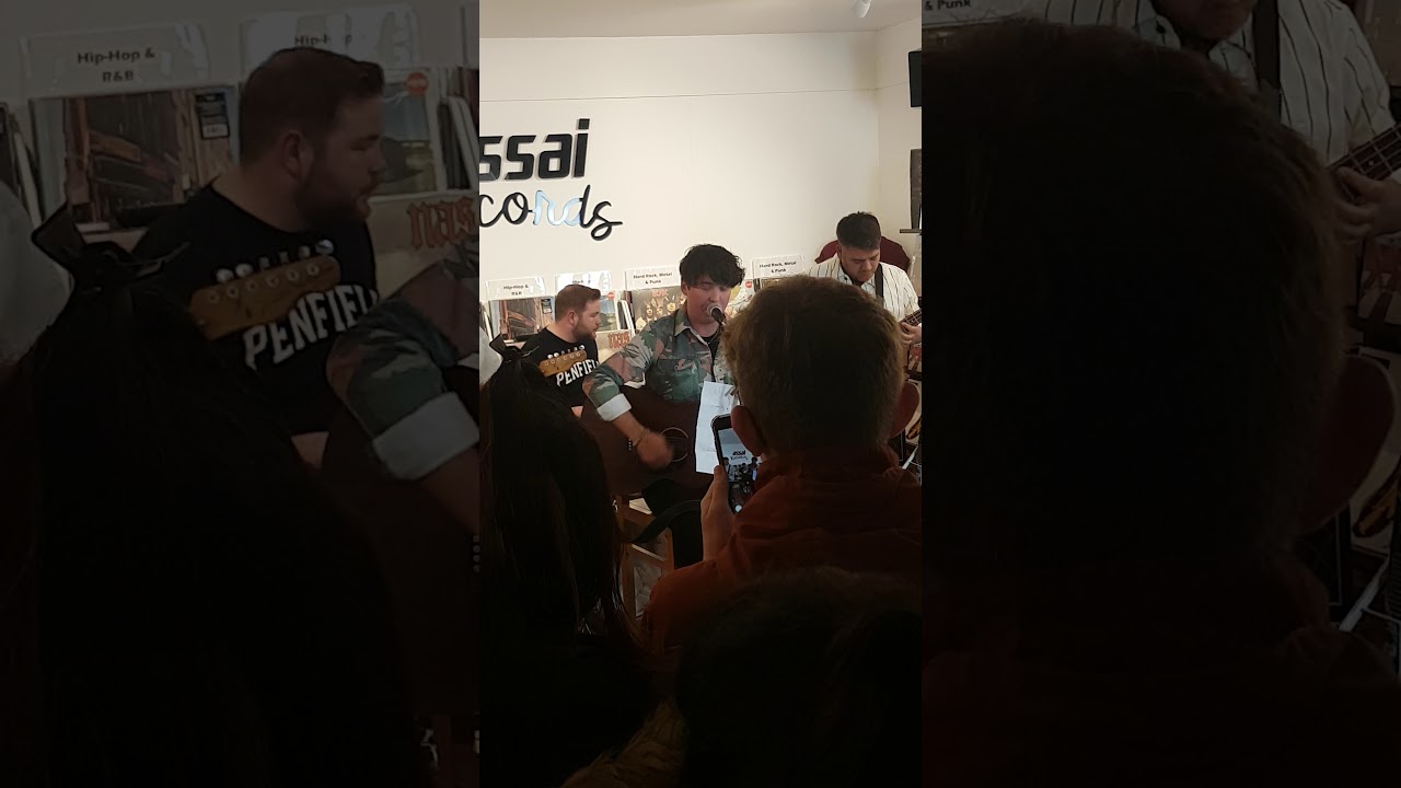 Billy Mitchell assai Dundee