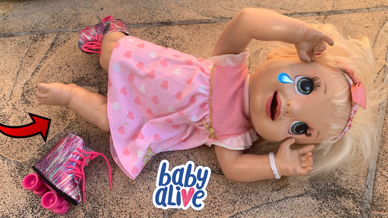 Baby Alive Danielle gets hurt! 😰