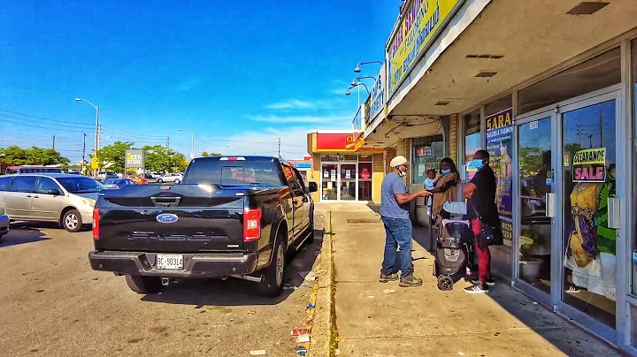 Toronto Walk - Eglinton East, Scarborough